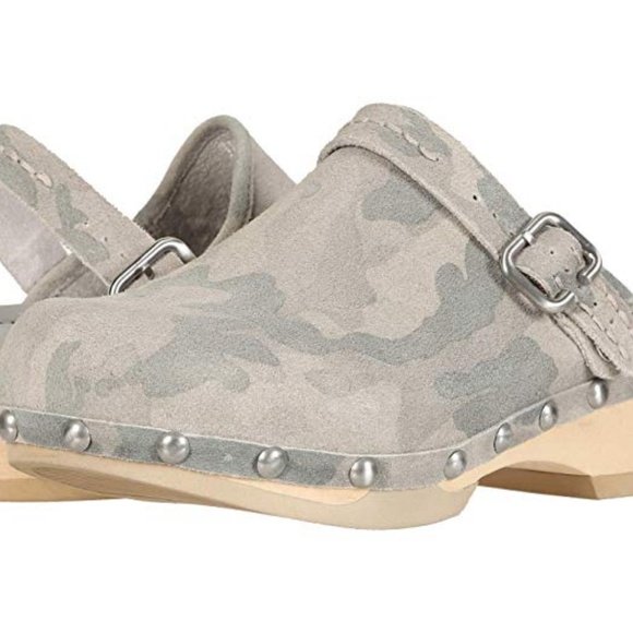 earth pine tiku clogs